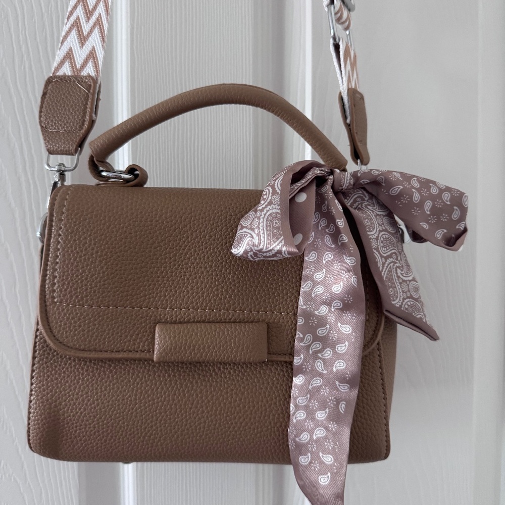 Brown crossbody bag